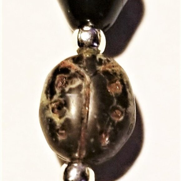 Black Ladybug Set - Picture 2 of 2